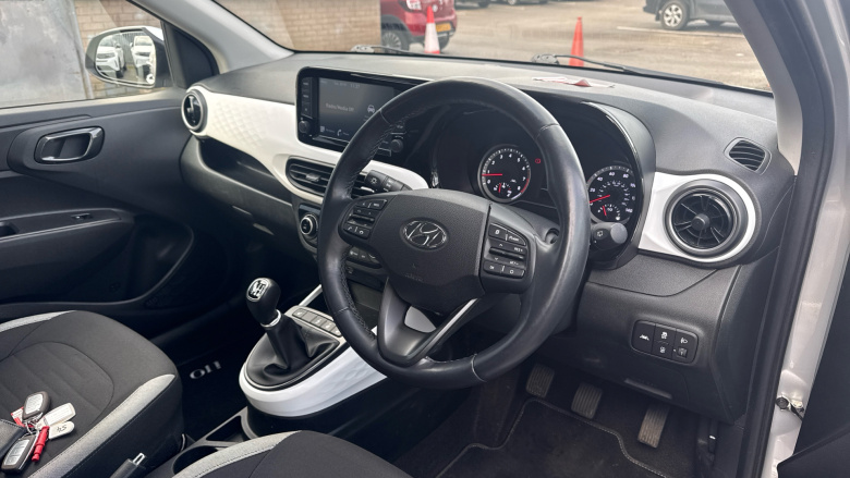 Hyundai i10 1.2 MPi Premium 5dr Petrol Hatchback